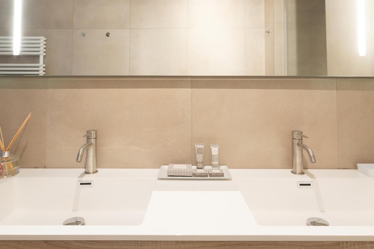 Cattolica Apartments ภายนอก รูปภาพ