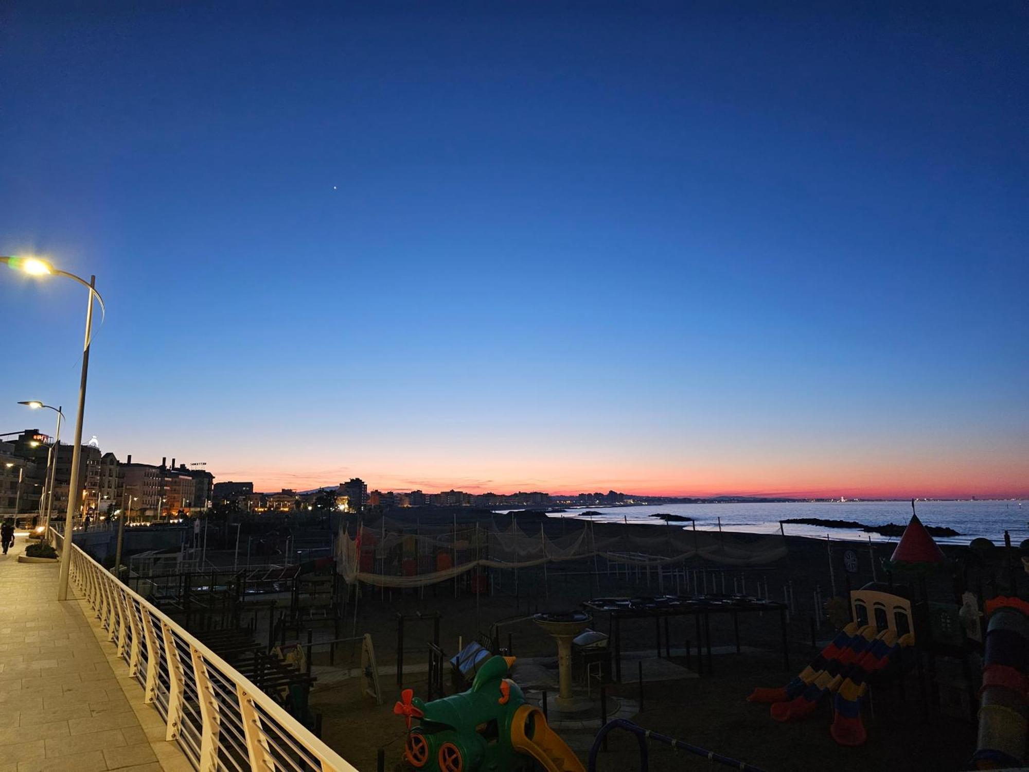 Cattolica Apartments ภายนอก รูปภาพ